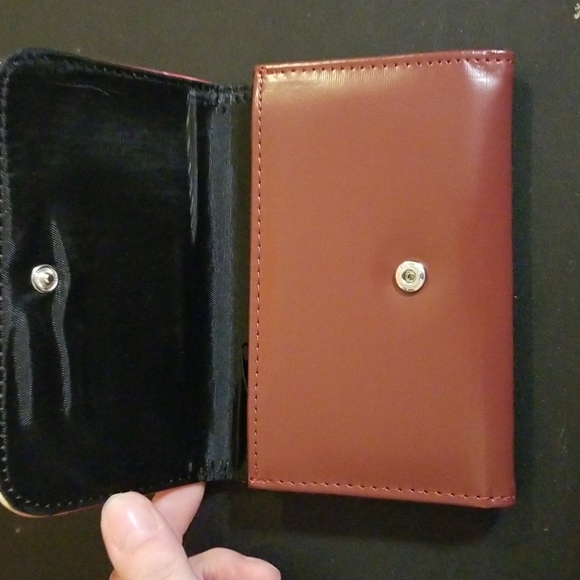 ♥️ NWOT Vintage Fluff Wallet! - Picture 3 of 4